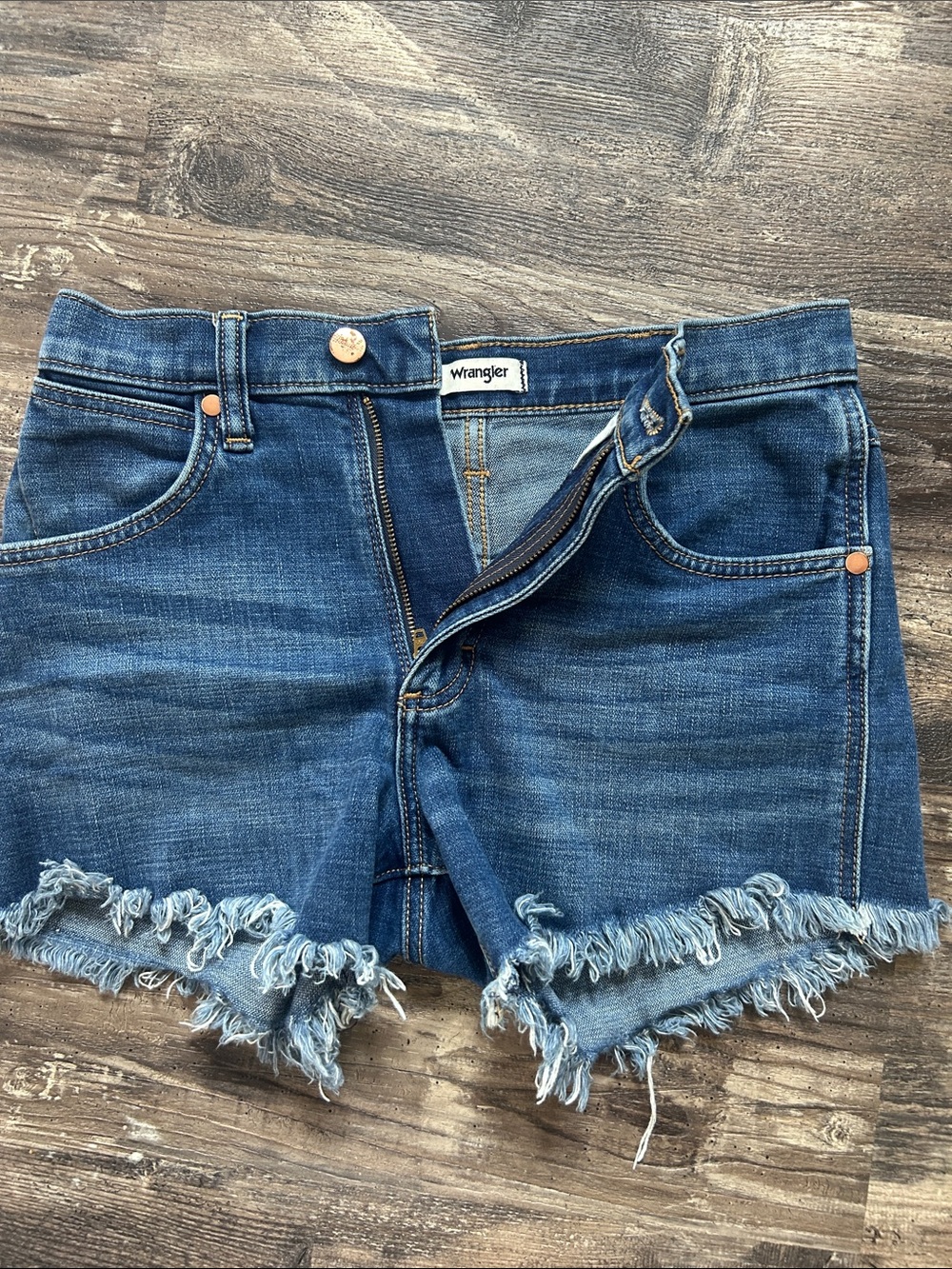 Wrangler Raw Hem Denim Shorts - Blue
